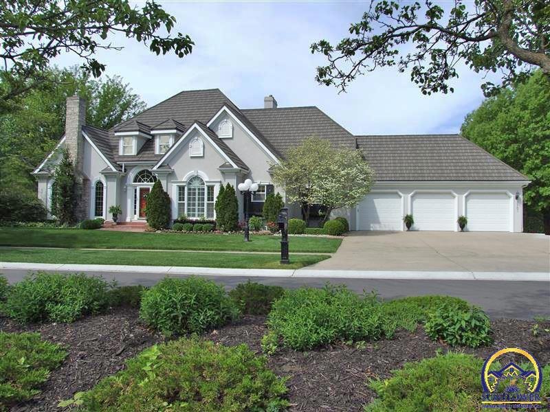 3701 SW Stonybrook Dr, Topeka, KS 66610 - photo 1