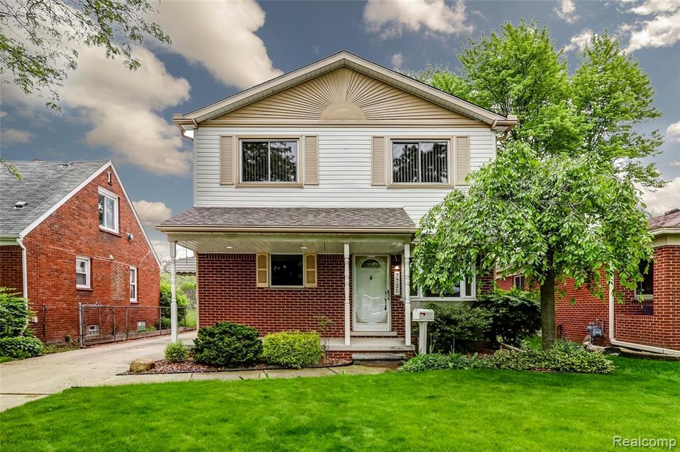 7725 Larme Ave, Allen Park, MI 48101 - photo 1