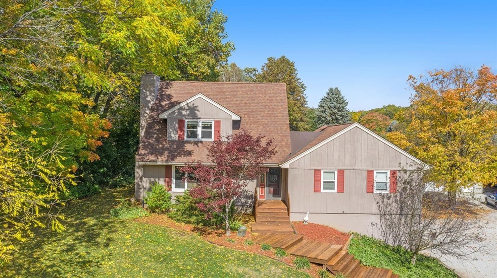 261 W Johnson Rd, La Porte, IN 46350 - photo 1