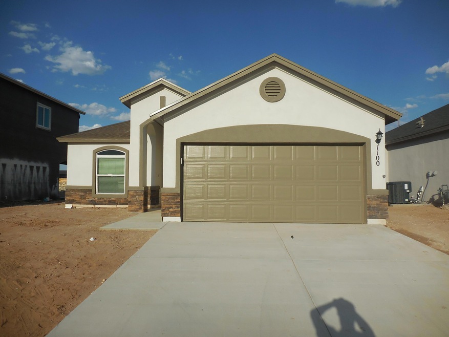 1100 Summer Night Place