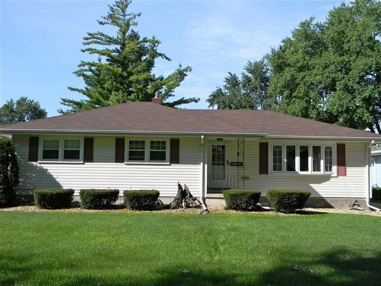 9006 Parrish Ave, Highland, IN 46322 - photo 1