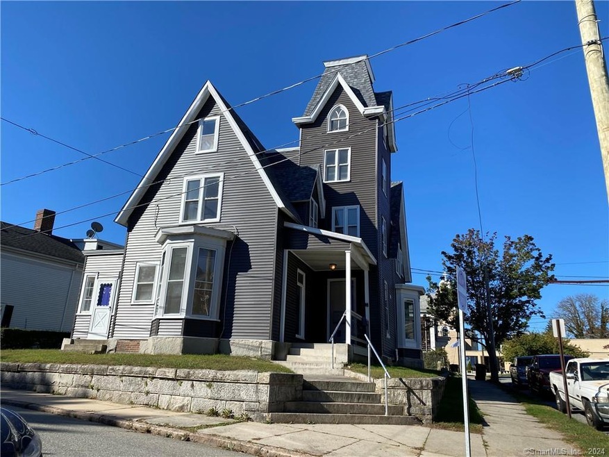 26 Prospect St unit 8, New London, CT 06320 - photo 1