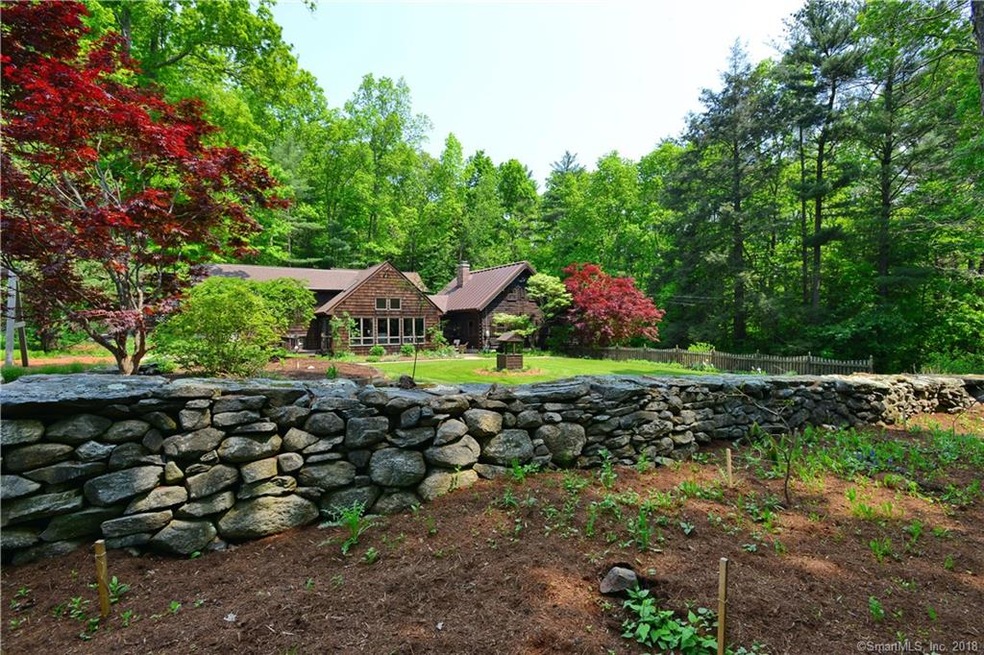 273 Barlow Cemetery Rd, Woodstock, CT 06281 - photo 1