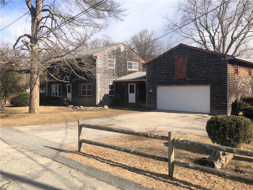 10 Sunset Ave, Saunderstown, RI 02874 - photo 1