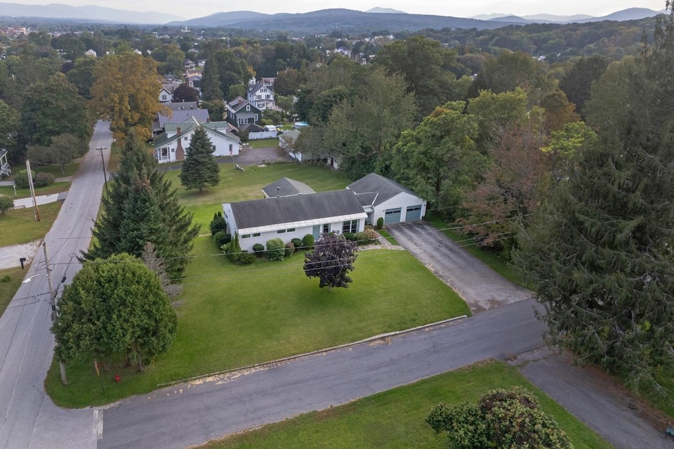 36 Linden St, Rutland, VT 05701 - photo 1