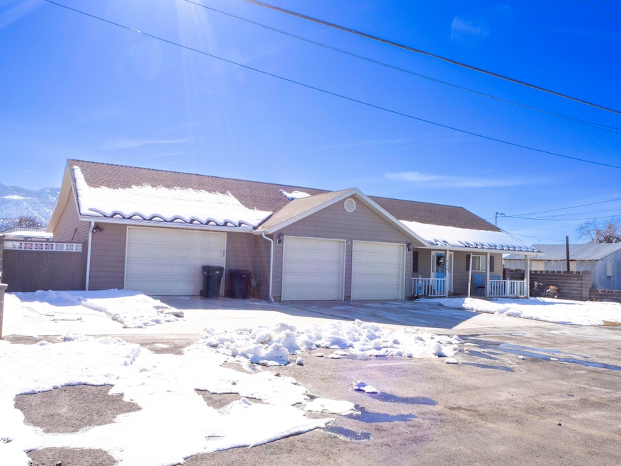 435 W 400 N, Parowan, UT 84761 - photo 1
