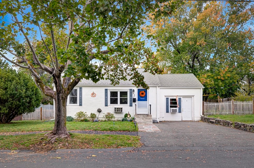 21 Eden Glen Ave, Danvers, MA 01923 - photo 1