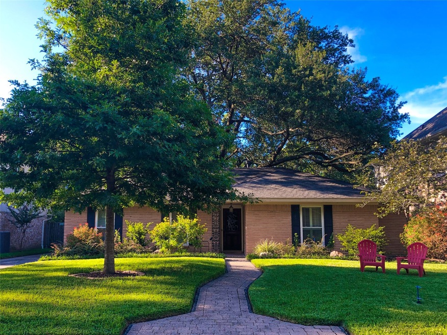 1026 Bethlehem St, Houston, TX 77018 - photo 1