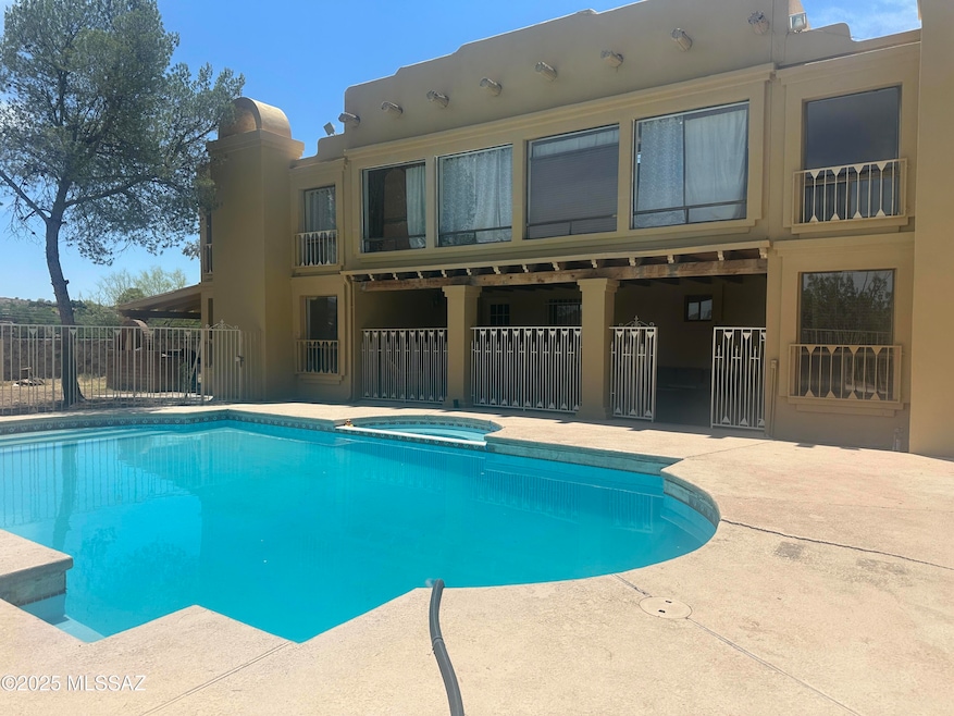 887 E Roper Rd, Nogales, AZ 85621 - photo 1