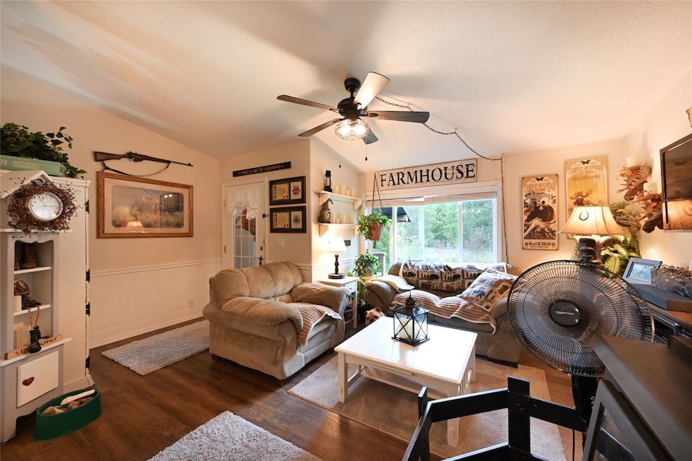 32 Lone Wolf Ln, Trout Creek, MT 59874 - photo 1