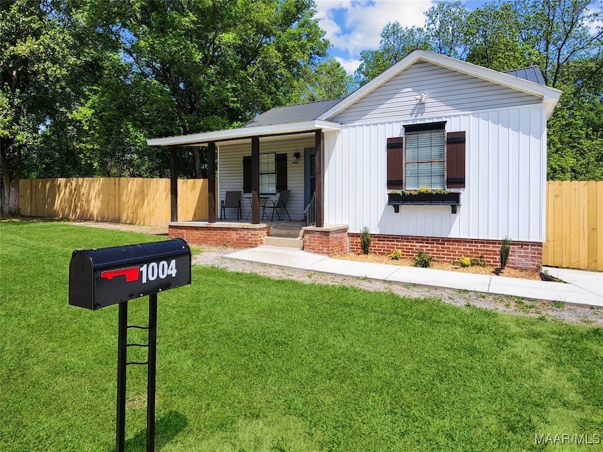 Welcome Home to 1004 Austin Street!