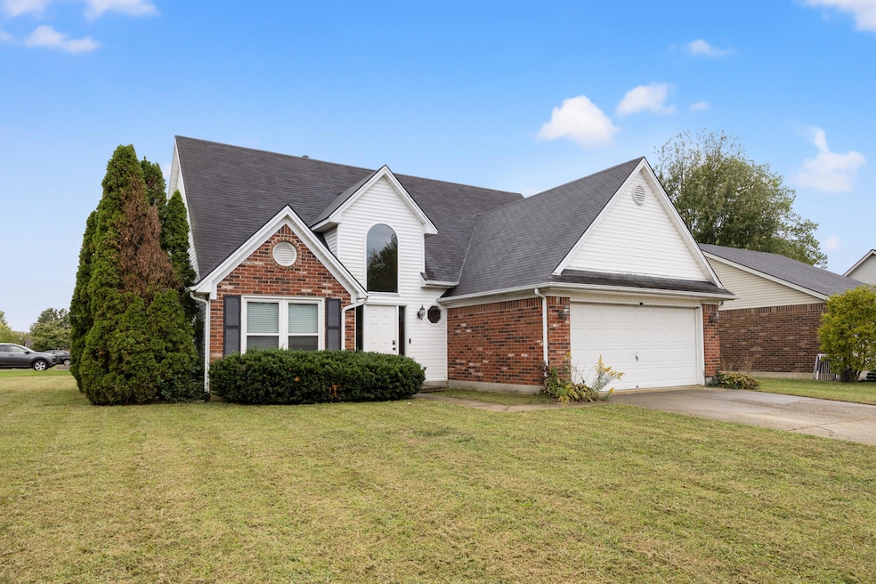 139 Hawthorne Dr, Georgetown, KY 40324 - photo 1