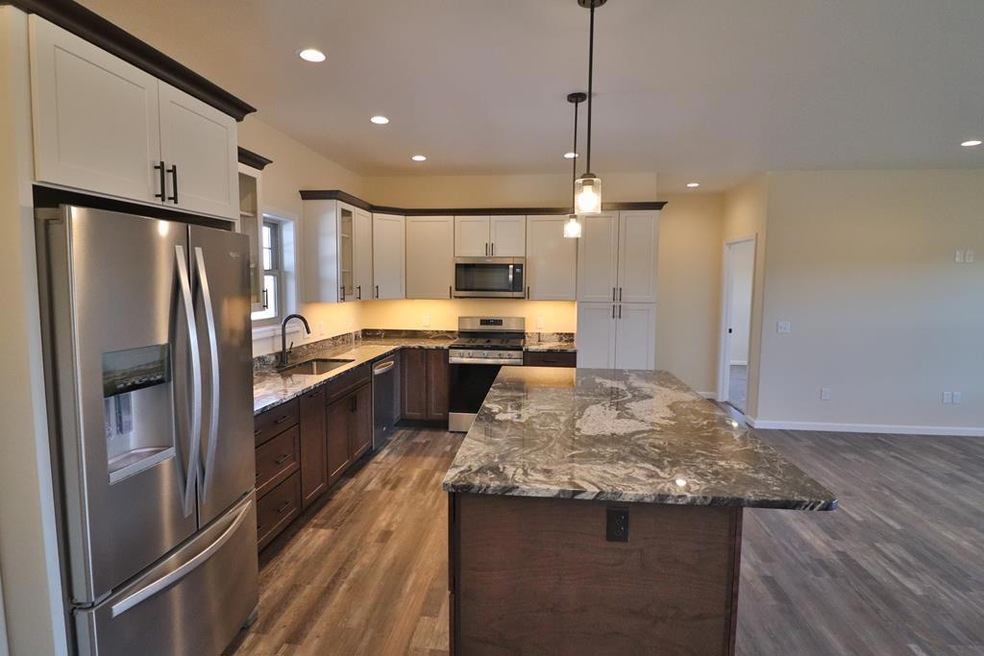 3314 Steamboat Ct, Cody, WY 82414 - photo 1