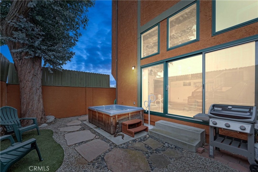 2503 Rockefeller Ln unit C, Redondo Beach, CA 90278 - photo 1