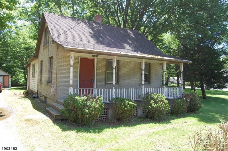 135 W Main St, High Bridge, NJ 08829 - photo 1