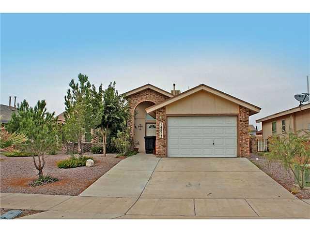 14553 Puerto Del Carmen Dr, El Paso, TX 79928 - photo 1