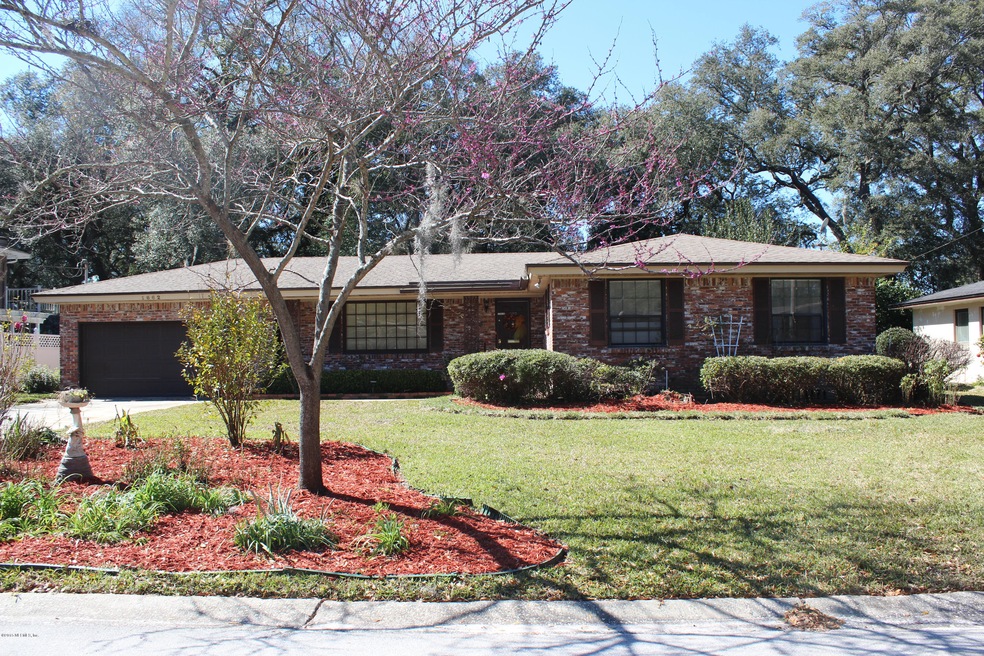 1662 Mount Vernon Dr, Jacksonville, FL 32210 - photo 1