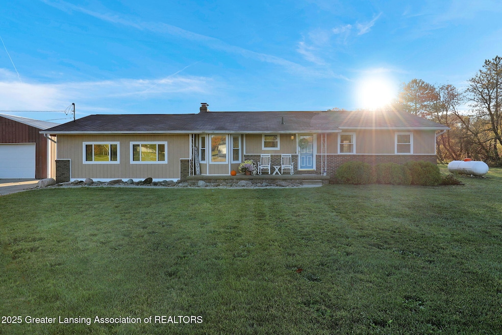 For Sale $329,900 • Co-Listing Agent