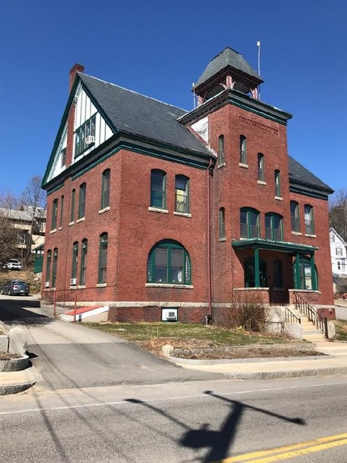 97 High St unit 302, Somersworth, NH 03878 - photo 1