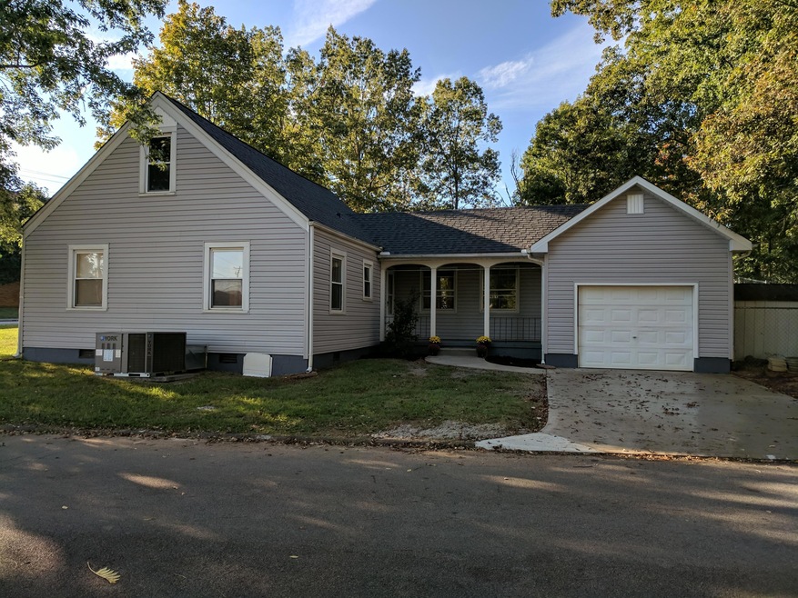 1404 N Wright Road
