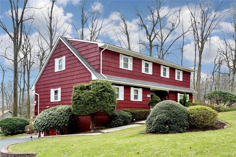 47 Paul Ct, Pearl River, NY 10965 - photo 1