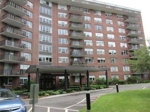 Imperial Towers unit 15, Chestnut Hill, MA 02467 - photo 1