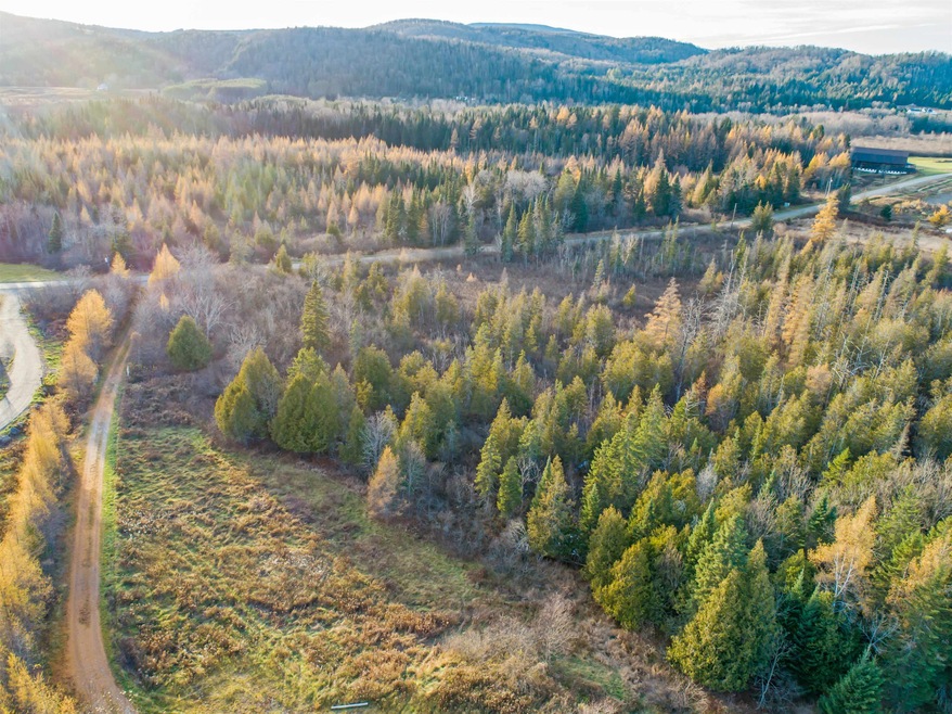 - Hall Stream & White Branch Rd, Pittsburg, NH 03592 - photo 1