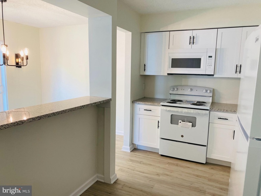 18 Chiswick Dr unit CU01, Lindenwold, NJ 08021 - photo 1