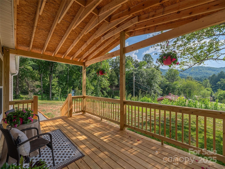 15 Joe Davis Rd, Sylva, NC 28779 - photo 1