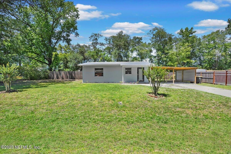 7247 Ridgeway Rd N, Jacksonville, FL 32244 - photo 1