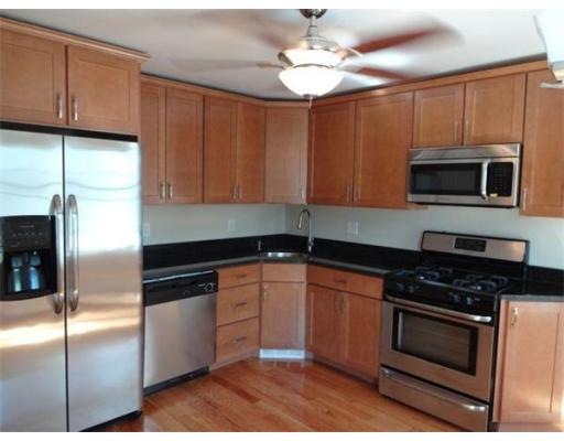 383 K St unit 2, Boston, MA 02127 - photo 1