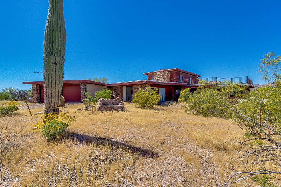 03-Goldfield
