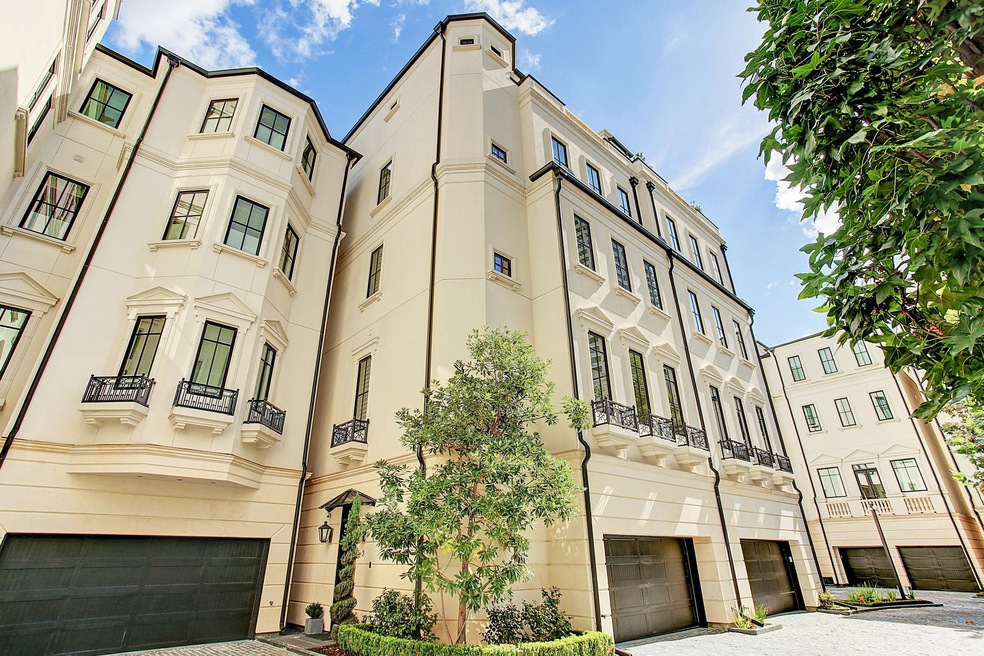 2415 San Felipe St unit 3, Houston, TX 77019 - photo 1