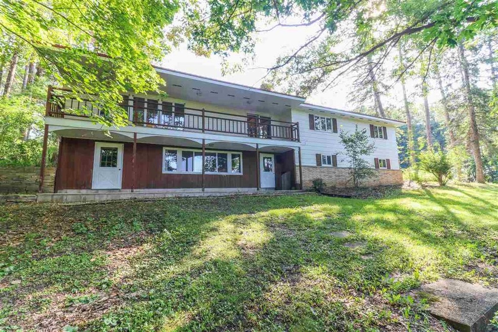 N3069 Otter Dr, Waupaca, WI 54981 - photo 1