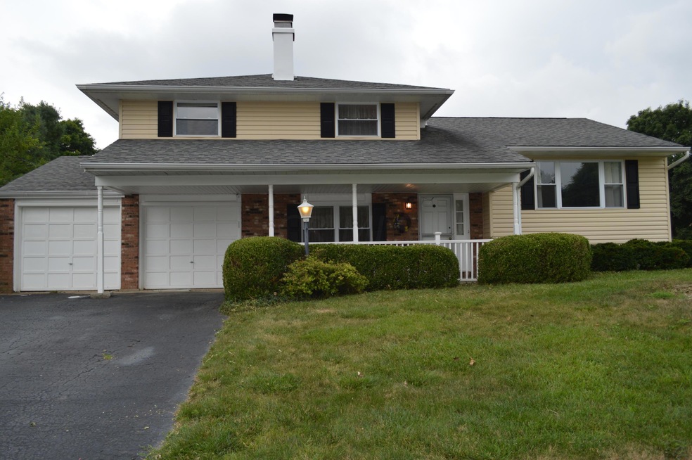 311 Brookhaven Drive W