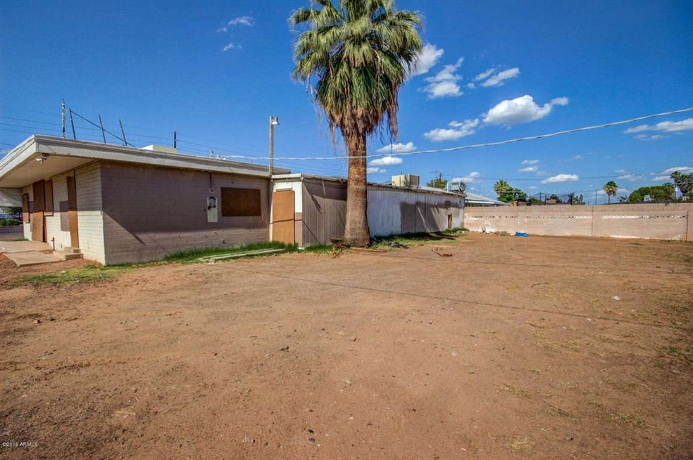 5815 W Camelback Rd, Phoenix, AZ 85031 - photo 1