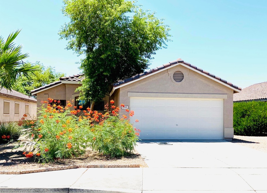 8443 E Milagro Cir, Mesa, AZ 85209 - photo 1