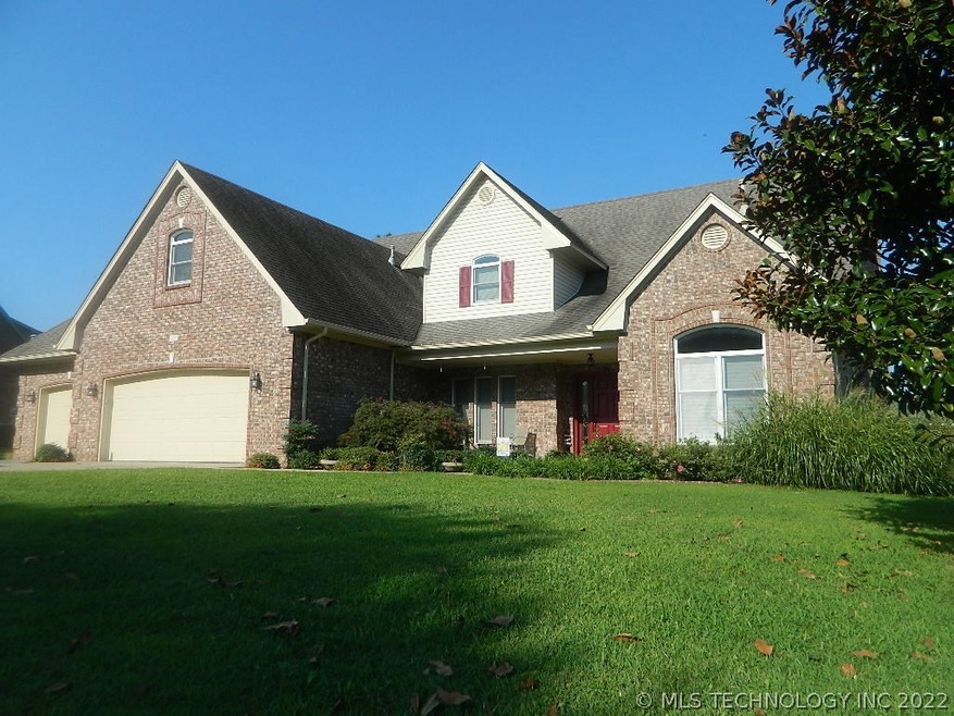 205 Remington Place, Tahlequah, OK 74464 - photo 1