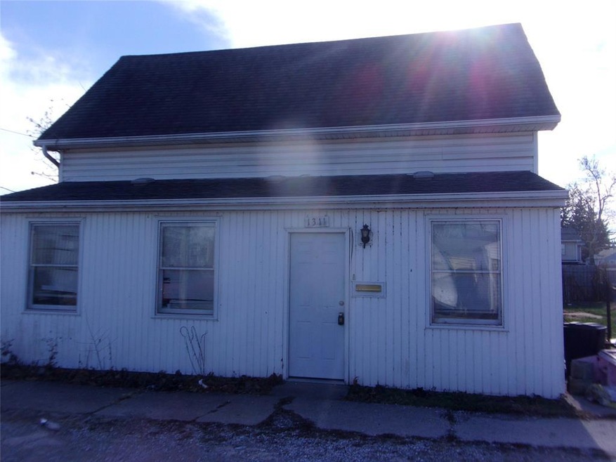 1311 N A St, Elwood, IN 46036 - photo 1