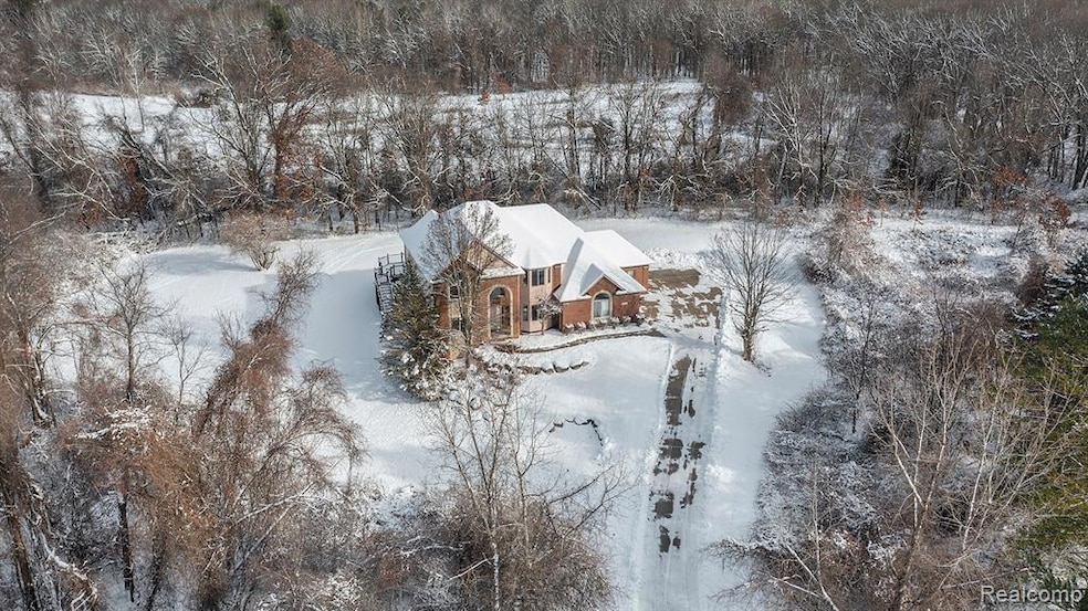 2298 Meadow Ct unit 6, Leonard, MI 48367 - photo 1