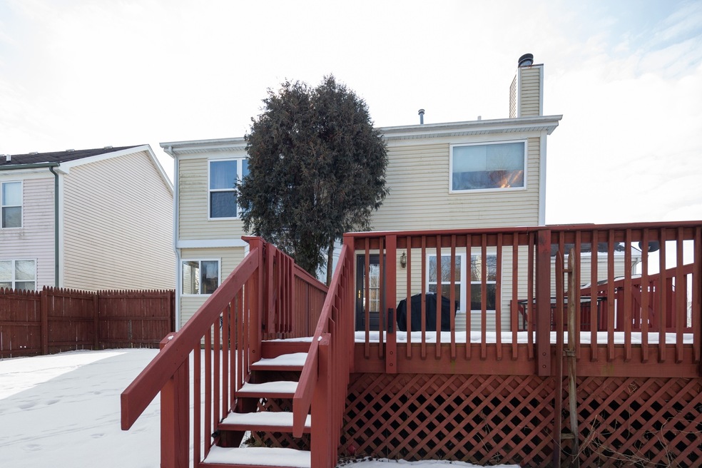 1302 York Dr, Carpentersville, IL 60110 - photo 1