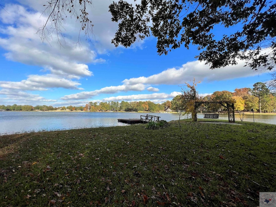 388 Akin Rd, Texarkana, TX 75503 - photo 1