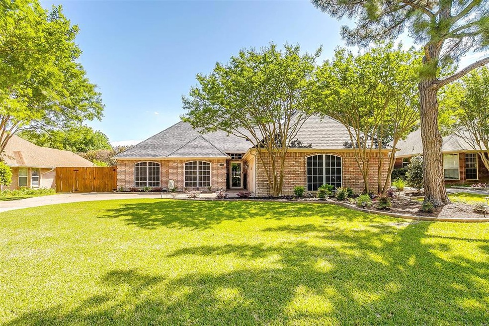 Beautiful lot that radiates curb appeal.