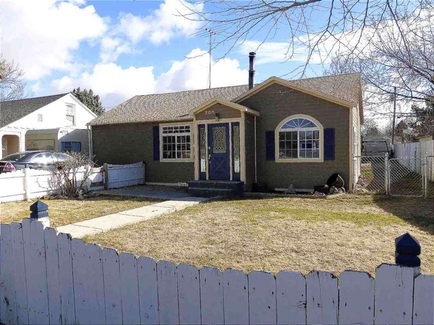 308 Almond St, Nampa, ID 83686 - photo 1