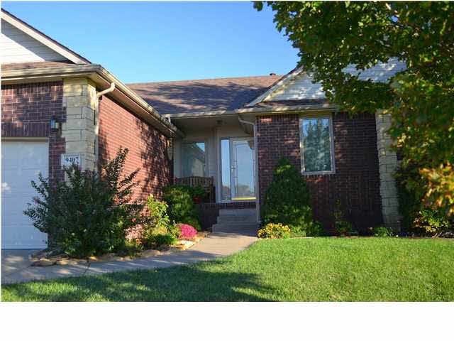 9407 Pebblebrook