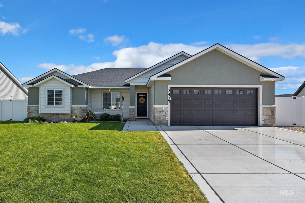 2437 Great Basin Way, Burley, ID 83318 - photo 1