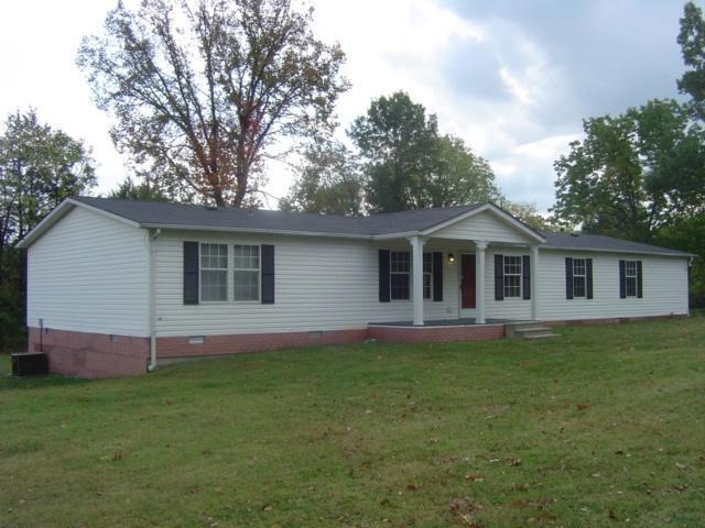 129 Tollgate Rd, Shelbyville, TN 37160 - photo 1