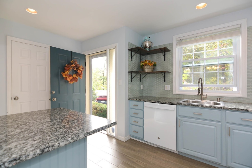 Sold $370,000 • Co-Listing Agent