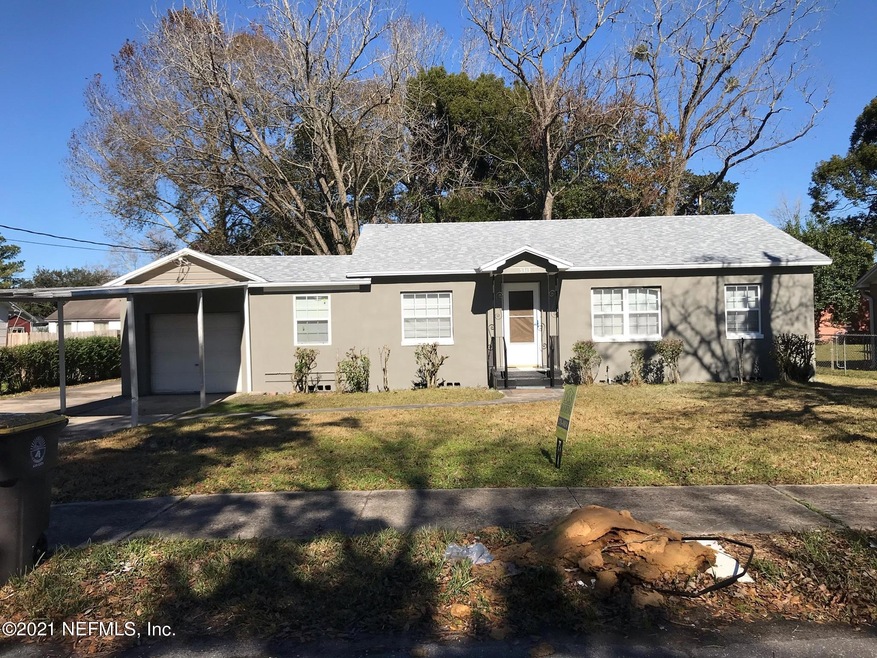 5313 Attleboro St, Jacksonville, FL 32205 - photo 1