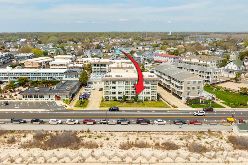 Sold $999,900 • Co-Listing Agent